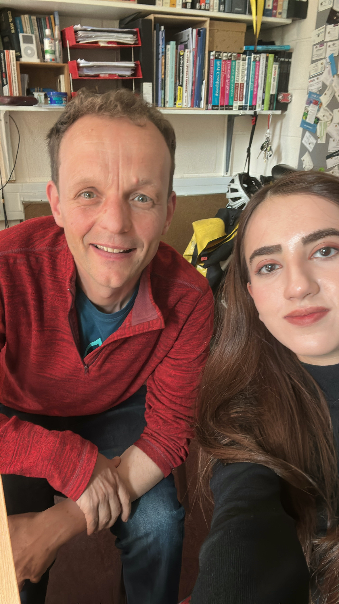 Thanks for the studio selfie by Minahil 🤳