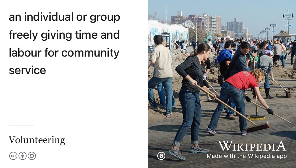 Volunteering is a great source of experience that employers value. That could mean volunteering for charitable causes, taking responsibility in a student society or getting involved in open source projects. Picture of volunteers cleaning up after Hurricane Sandy in 2012 by Jim Henderson via Wikimedia Commons w.wiki/3Z96 adapted using the Wikipedia App